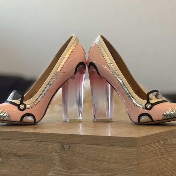 Katy Perry Baby Pink High Heels Cars Retro 50s Pinup - Picture 3 of 3